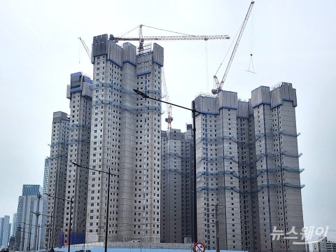 금융당국, 은행 자본규제 정비···부동산 대신 AI