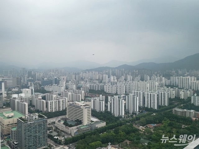 이재명 정부, 집값 안잡히면 추가 규제...전문가 "공급 대책 병행 중요"