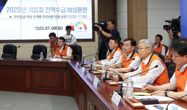 김동철 한전 사장 "원활한 전력 수급 위해, 비상 대응 힘쓸 것"