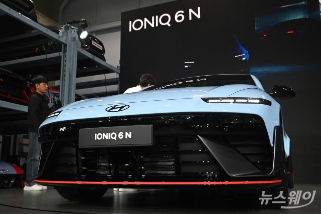 국내 완성차 5사 10월 판매 6% 감소···6개월 만에 마이너스