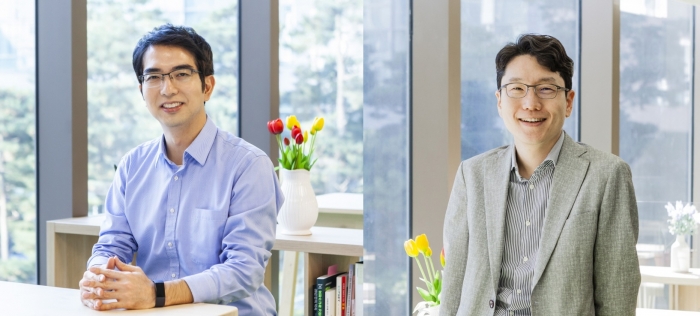 (왼쪽부터)LG AI연구원장으로 선임된 이홍락 부사장과 임우형 상무 사진=LG AI연구원 제공