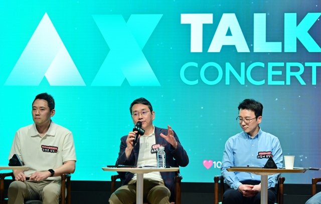 LG전자 조주완 "AX 속도가 사업의 성패 좌우하게 될 것"