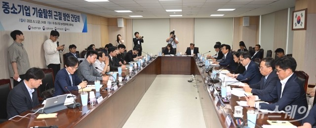 김완기 특허청장 "中企 기술탈취 근절 위해 경찰수사 손잡겠다"