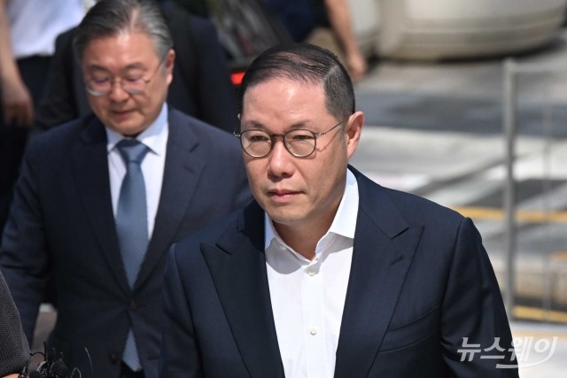 '집사게이트' 조현상 HS효성 부회장 김건희 특검 출석