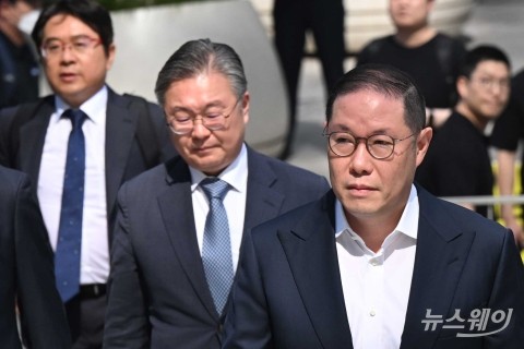 '집사게이트' 관련 조현상 HS효성 부회장···피의자 출석