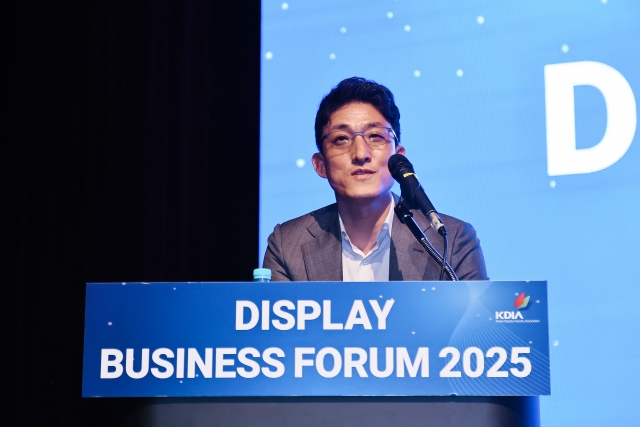 프리미엄 OLED, TV 시장 '캐즘' 극복에 나선다