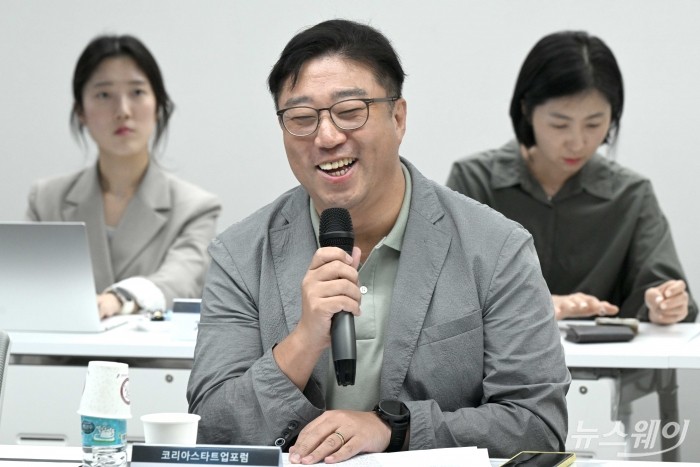 한상우 코리아스타트업포럼 의장이 13일 오후 서울 종로구 광화문빌딩에서 열린 벤처생태계 활성화를 위한 정책현장 간담회에서 발언을 하고 있다. 사진=강민석 기자 kms@newsway.co.kr
