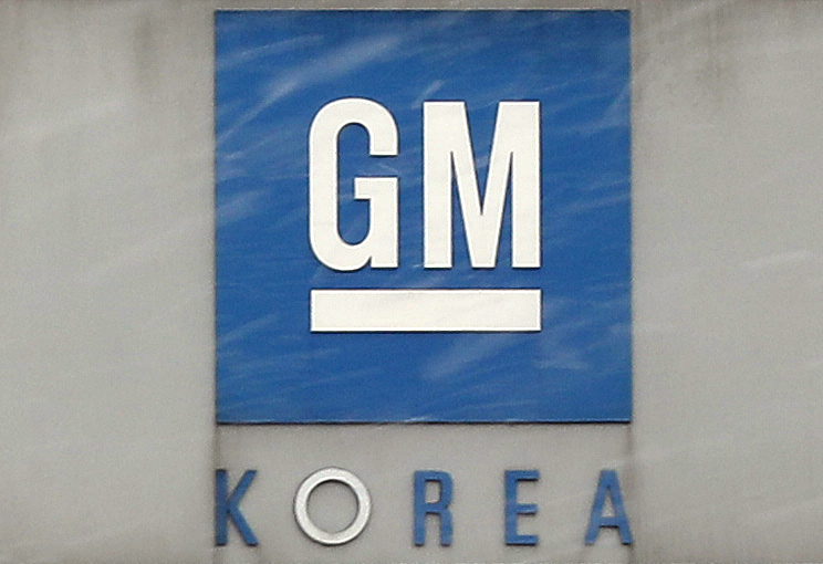 한국GM, 내수·수출·노조 '삼중고'에 존폐 갈림길