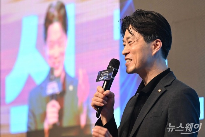 노용석 중소벤처기업부 차관이 26일 오후 서울 강남구 조선팰리스에서 열린 '민관협력 오픈이노베이션' 협약식에서 인사말을 하고 있다. 사진=강민석 기자 kms@newsway.co.kr