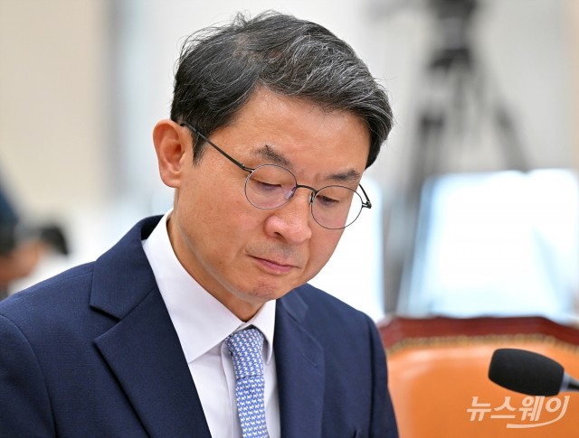 이억원 후보 "MBK, 중대한 위법행위 발견되면 엄중 처벌 할 것"