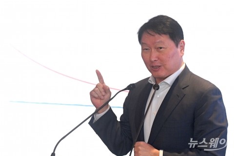 최태원의 신의 한 수 SK하이닉스, 40조-400조 신화로 거듭났다