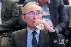 '사실 아냐→맞아' 말 번복만 5번···국회, KT 해킹 '은폐·축소' 의혹 질타(종합)