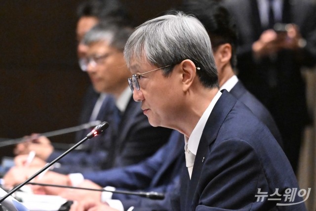 이찬진 금감원장 "여전사 CEO 직접 나서 정보보호 대책 수립·시행해달라"