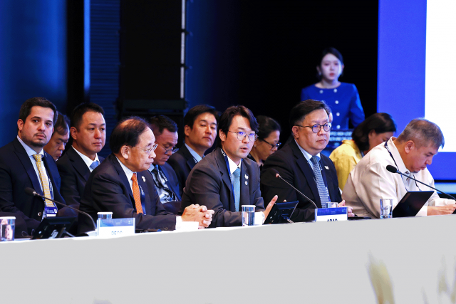 이규호 코오롱 부회장, APEC 보건·경제회의 참석...'헬스케어 혁신' 협력 강조