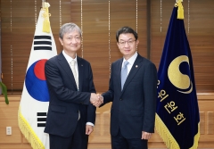 이억원·이찬진 첫 회동 "감독체계 개편 차분하게 준비···주례회의 정례화"
