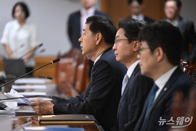 구윤철 "美 관세정책 등 글로벌 불확실성 상존···리스크 요인 관리"