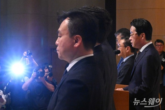 297만 명 회원정보 털린 롯데카드···조좌진 대표 "피해 발생 시 전액 보상"