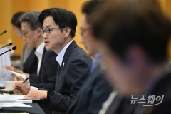 김정관 "이달 대미투자기금法 발의···車관세 소급 인하 추진"