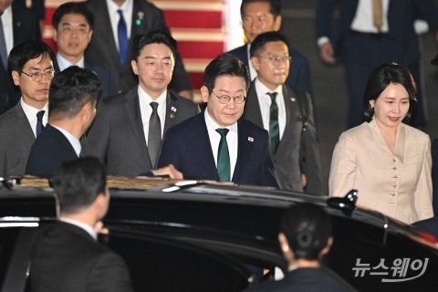 '3박5일 美순방' 끝낸 이재명 대통령 귀국···APEC 준비 총력