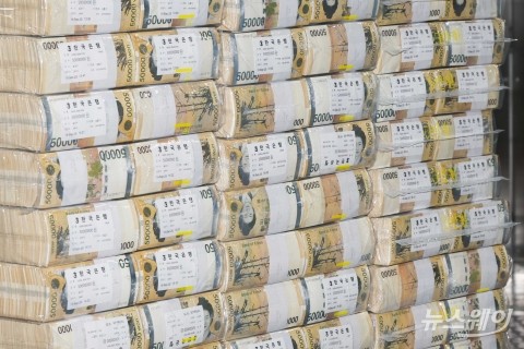 시중에 돈 30조 더 풀렸다···9월 통화량 4430조원 돌파