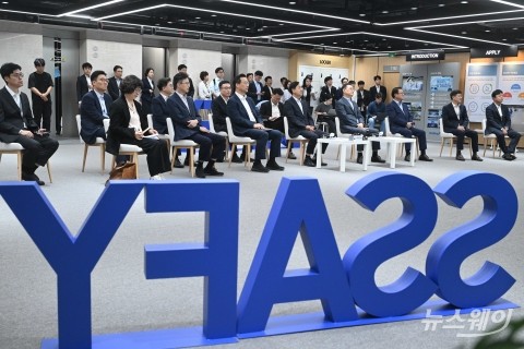 구윤철 부총리 &quot;AI 초혁신경제 일자리 창출 위해 양성기관 발굴 지원&quot;
