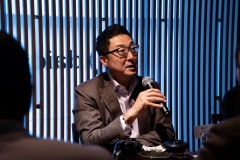 제임스박 롯데바이오 대표 "연말까지 추가 수주 기대"