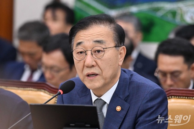 김윤덕 국토장관 규제 강화 공식화···부동산 시장 '긴장 모드'
