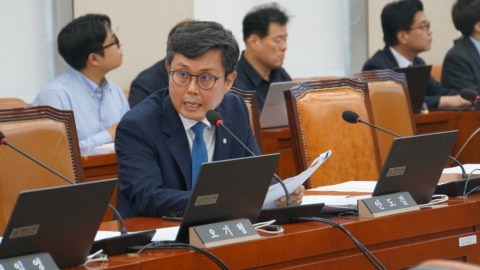 안도걸 의원 &quot;원화 스테이블코인, 금융혁신 출발점···제도화 서둘러야&quot;