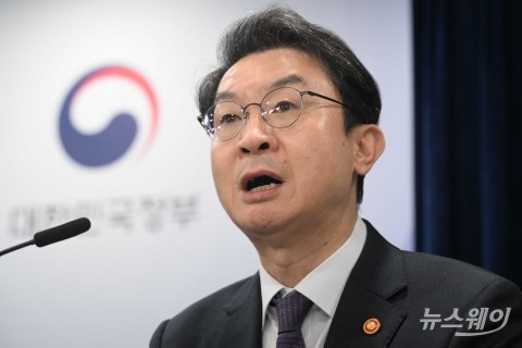 주담대 더 조인 금융당국··· "정책·전세대출도 언젠가는 DSR 적용"(종합)