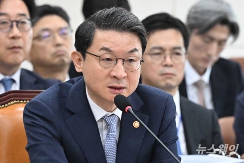이억원 위원장 "불공정거래 조사 기간 단축 통해 국민 신뢰 얻을 것"