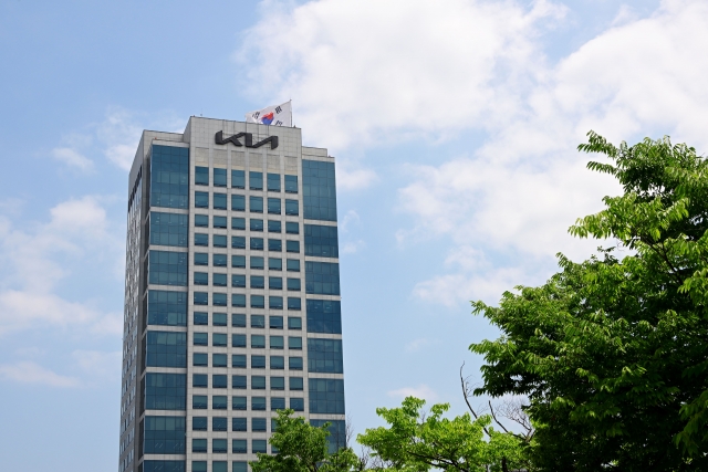 기아, 중앙아시아 공략 '본격화'···카자흐스탄 CKD 공장 준공
