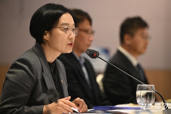 한성숙 중소벤처기업부 장관이 23일 오후 서울 여의도 한국경제인협회에서 열린 대·중소기업간 동반성장을 위한 대기업과의 간담회에서 모두발언을 하고 있다. 사진=강민석 기자 kms@newsway.co.kr