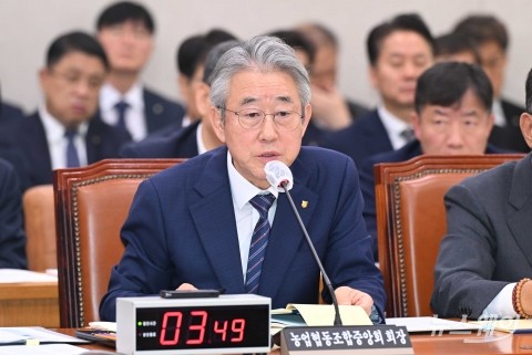 강호동 농협중앙회장 &quot;심려 끼쳐 송구···경찰 수사 성실히 임하겠다&quot;
