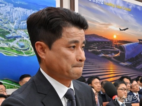 'DL건설 항타기 전도사고' 국감 불려나온 여성찬 대표···일일 점검無·무면허 조작·자가수리 질타