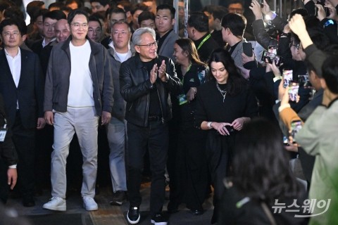 '지포스 게이머 페스티벌' 입장하는 젠슨 황·이재용·정의선