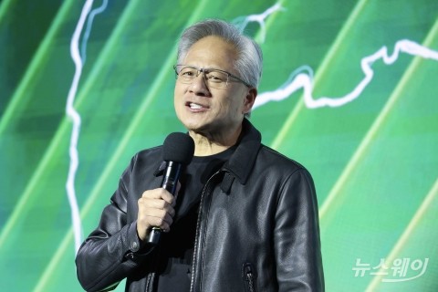 젠슨 황 "韓, SW·제조·AI 3대 강국···AI 주권국가 될 것"