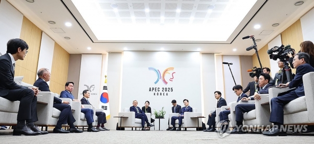 이재용, 李대통령에 "저도 노력하고 삼성도 노력하겠다"