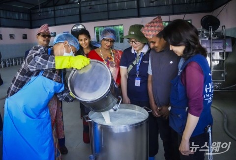헤퍼코리아, 네팔로 간 한국형 젖소···현지 디지털 낙농 혁신 이끌다