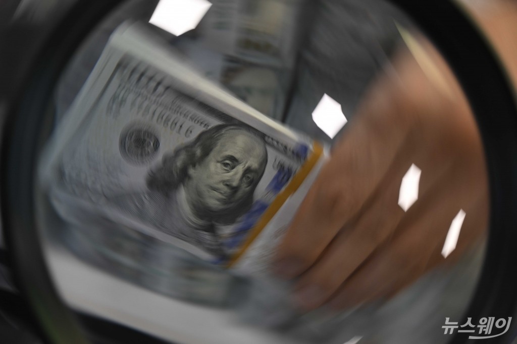 외환시장 안정화 추가 발표 이후 요동치는 원달러 환율