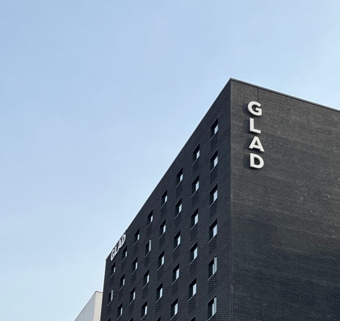 글래드 여의도 외관. 사진=DL그룹