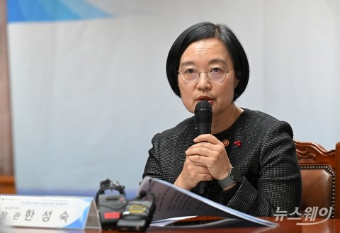 상생금융 활성화 협약식 참석한 한성숙 장관과 이찬진 원장