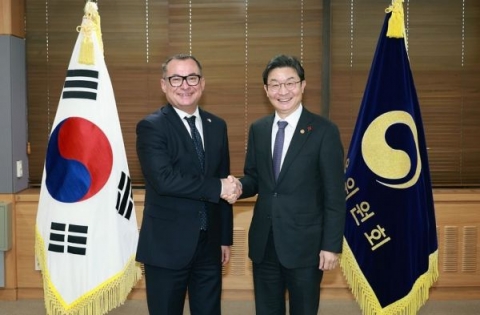 이억원 금융위원장, 독일연방은행 총재 면담