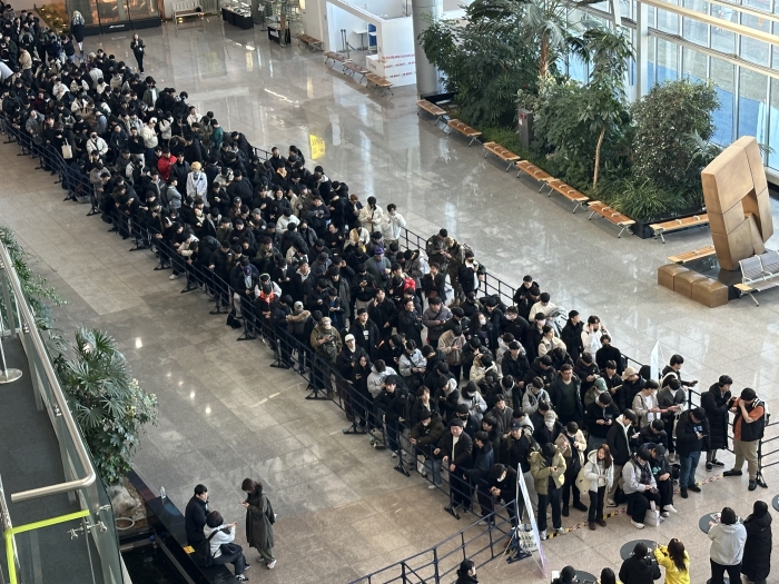 AGF2025 행사 첫날 아침, 인파가 몰렸다. 사진=강준혁 기자