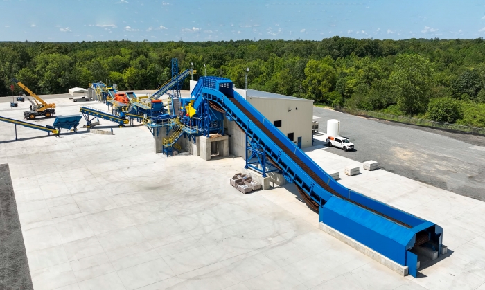 다니엘리 센트로 리사이클링(Danieli Centro Recycling)이 제공한 슈레더 설비 사진(본 이미지는 독자들의 이해를 돕기 위한 사진으로 본 투자와는 관련이 없습니다) . 사진=현대제철 제공