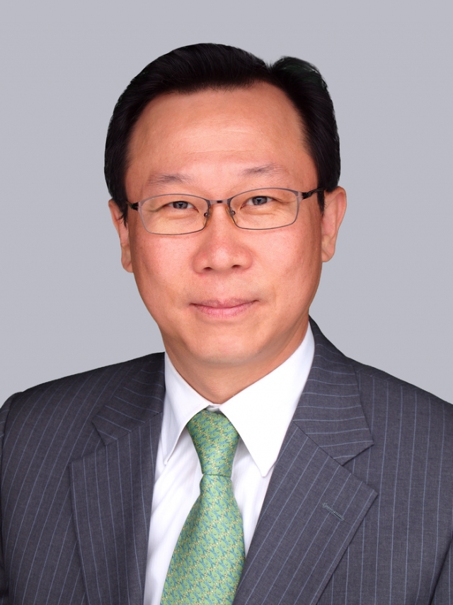 안국약품, 오너 2세 어진 회장 승진