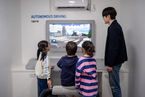 BMW 코리아 미래재단, 2025 온동네 교육기부 박람회서 '주니어 캠퍼스' 운영