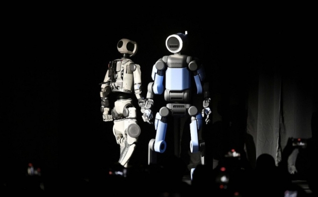 현대차, 피지컬 AI 시대 선언에 신고가···'밸류 리레이팅' 시동