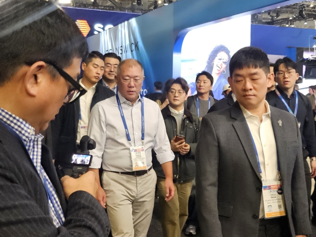 '피지컬 AI' 힘 싣는 정의선 회장···엔비디아·퀄컴·삼성·LG 등 '종횡무진'