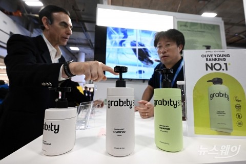 KAIST 탈모 기능성 샴푸 '그래비티' CES 2026 공개