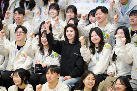정신아 카카오 대표, 신입 크루와 첫 소통···'AI 인재' 성장 당부